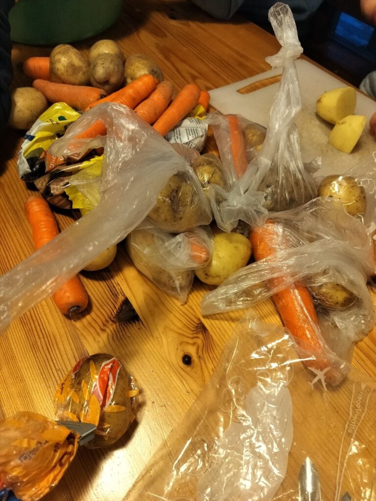 LLL- Leipää, lunta ja lämpöä - Lue lisää